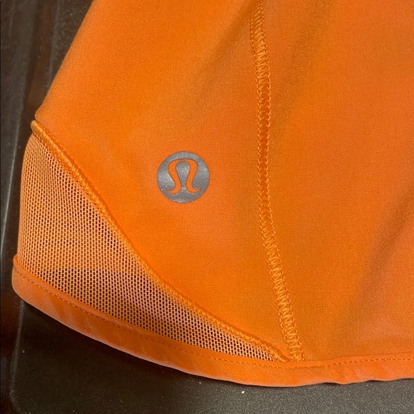 lululemon athletica Women's 2.5” Hotty Hot Orange Shorts - Picture 3 of 6